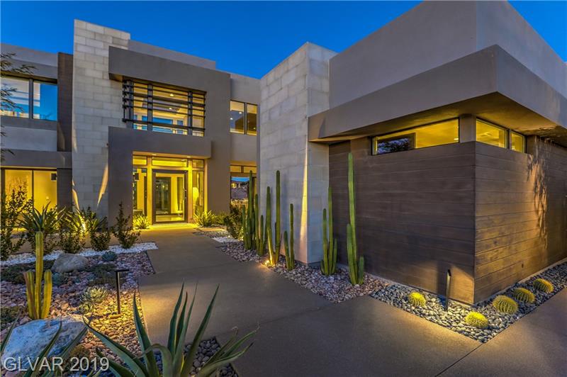 6 PARADISE VALLEY Court, Henderson, Nevada 89052 4,000,000 House For