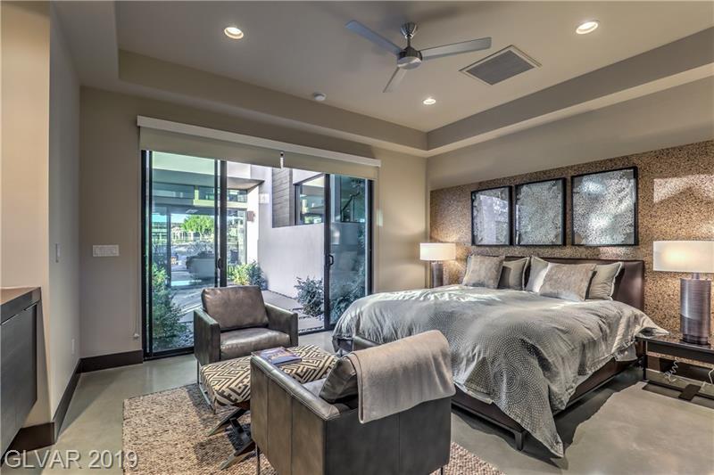 6 PARADISE VALLEY Court, Henderson, Nevada 89052 4,000,000 House For