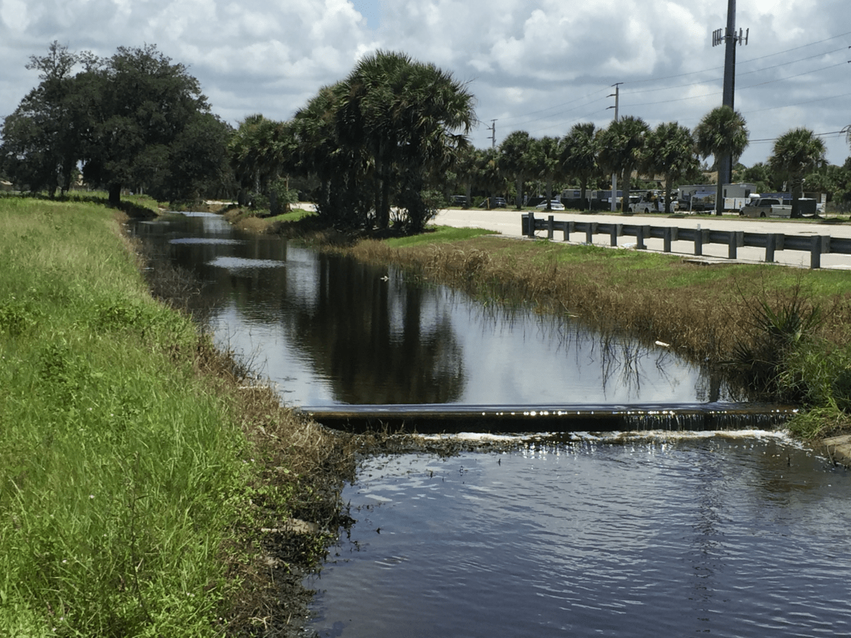Lee County Utilities and Bonita Springs Utilities message about lift