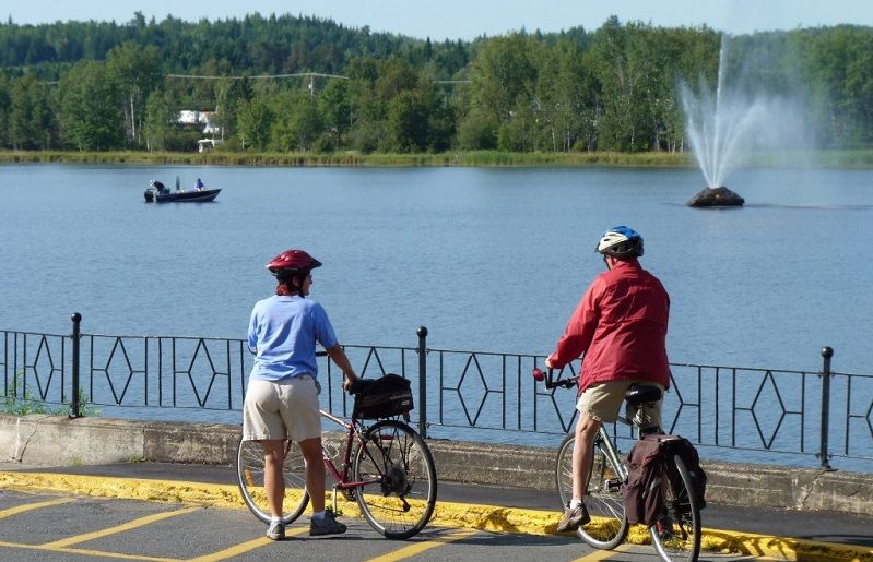 Un projet de piste cyclable pour prolonger la Route Verte en Estrie ACTUALITÉS Estrie