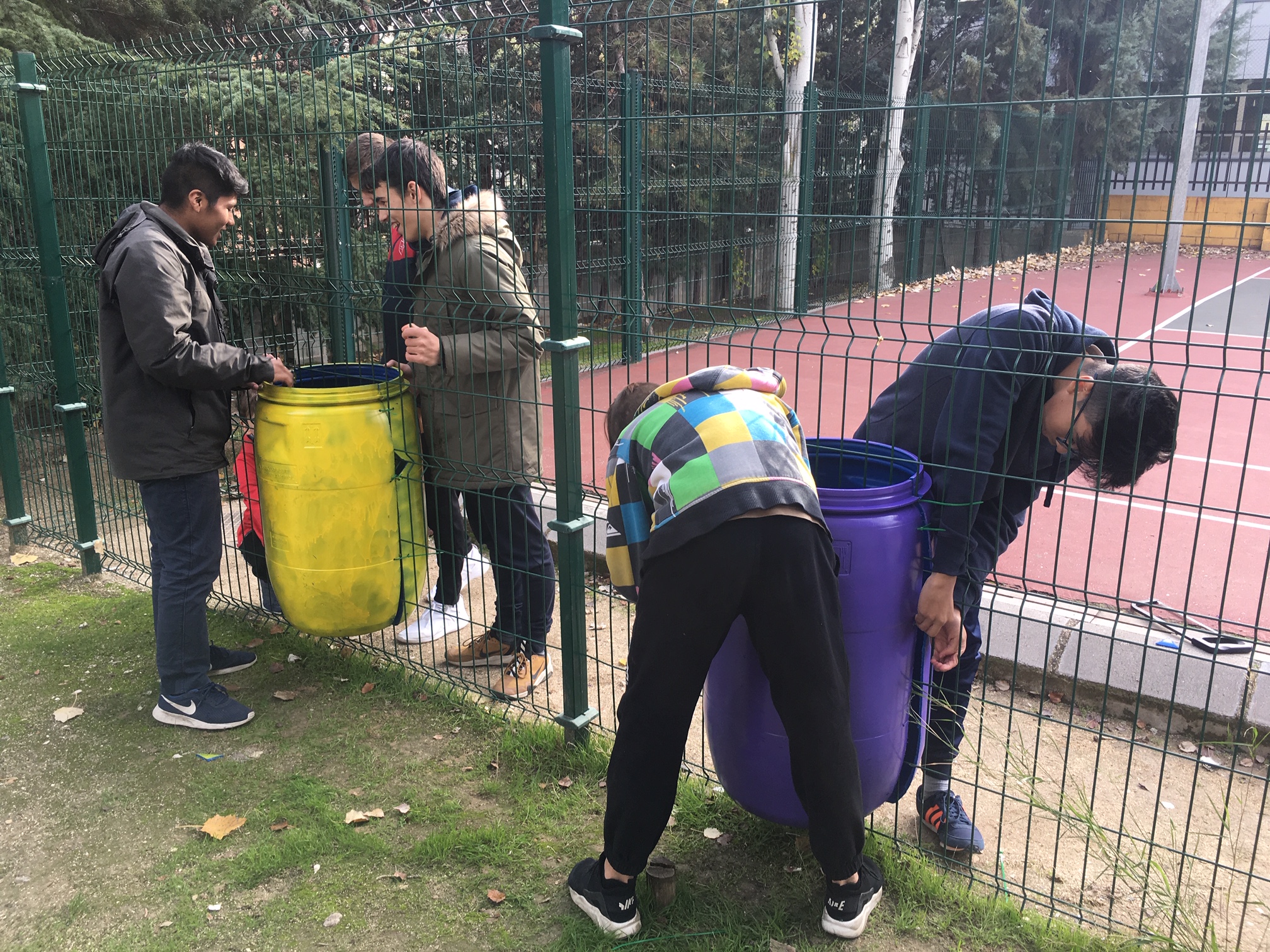 I Taller "Cómo está el patio" (I.E.S. Mariano José de Larra) Estudio