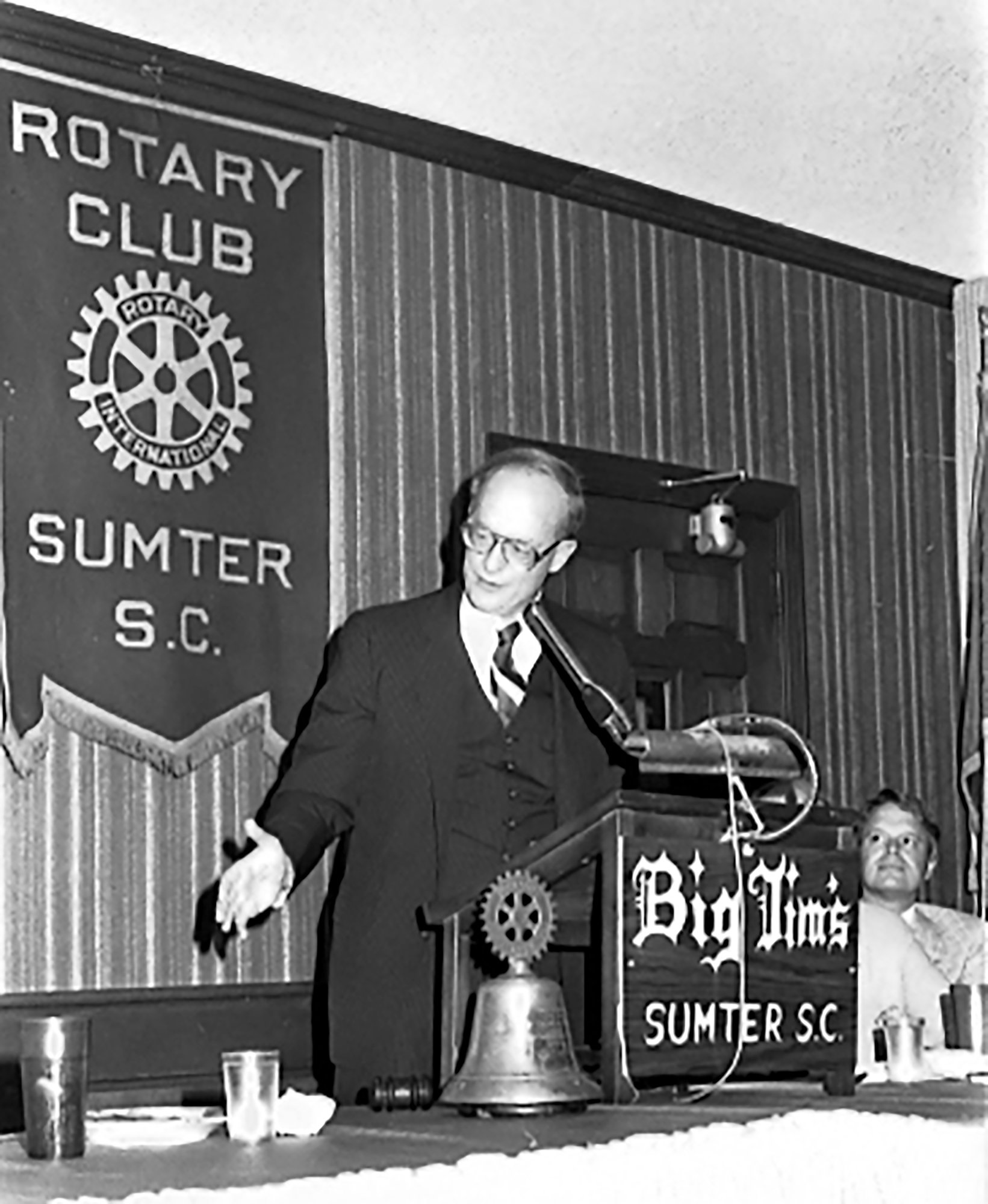 Reflections by Sammy Way Big Jim's Sumter's 1st 'bigcity dining