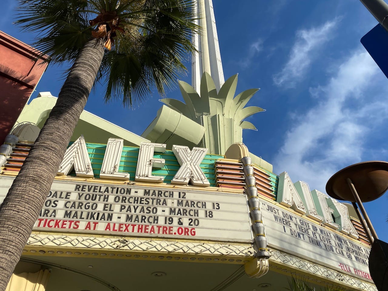 114 Alex Theatre (Glendale) Etan Does LA