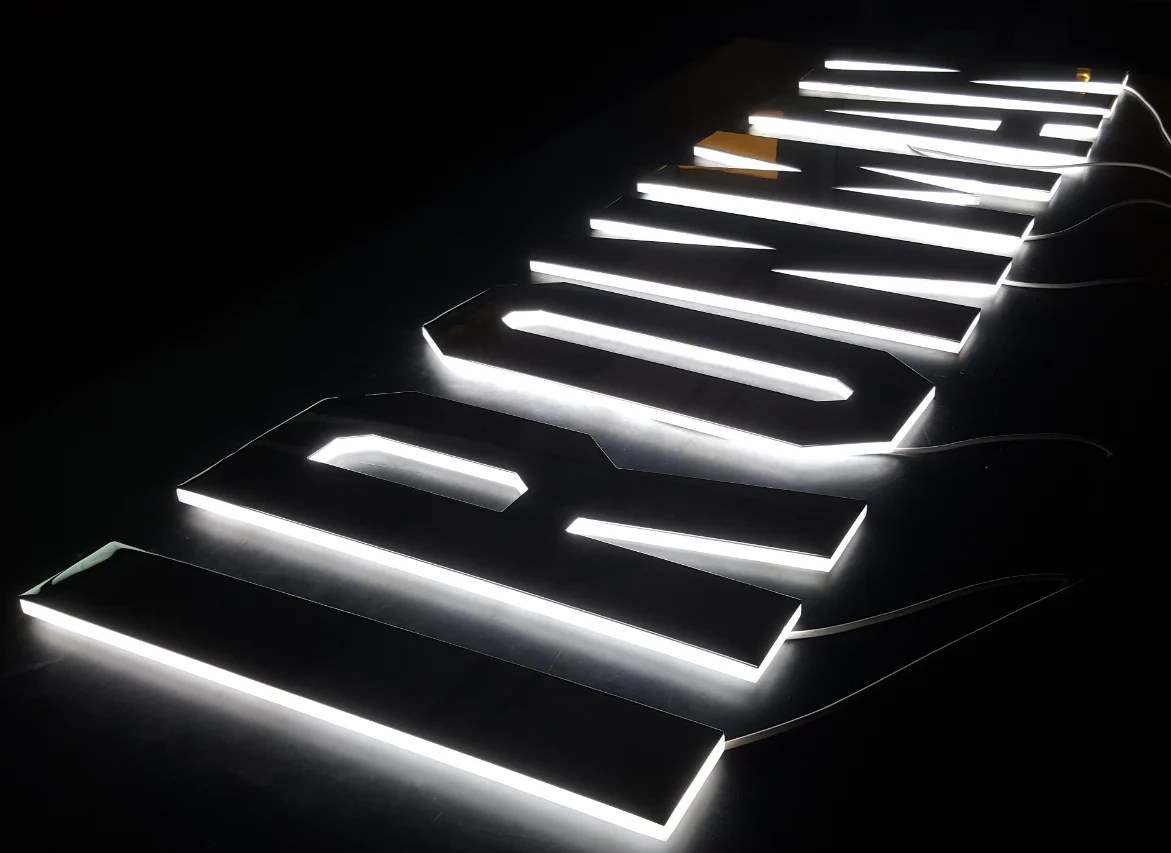 Backlit Yacht Names ETD