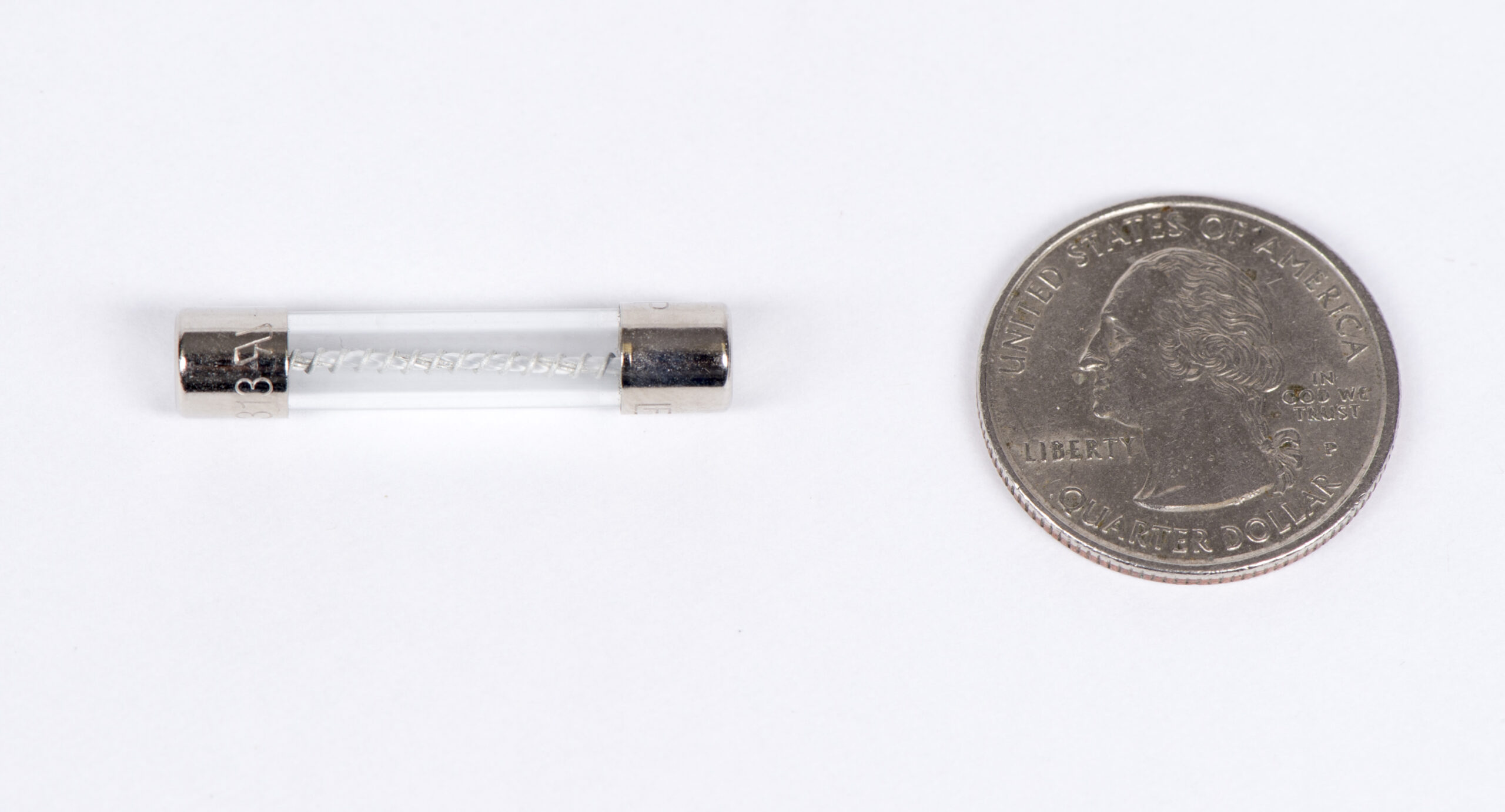 Fuse, 15A, 32V 3AG, for DC input | ETD Direct