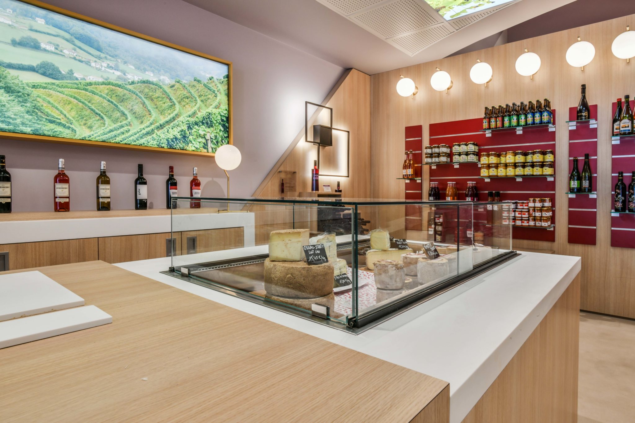 LA CAVE IROULEGUY Saint Etienne de Baigorry Juillet 2018 ETH