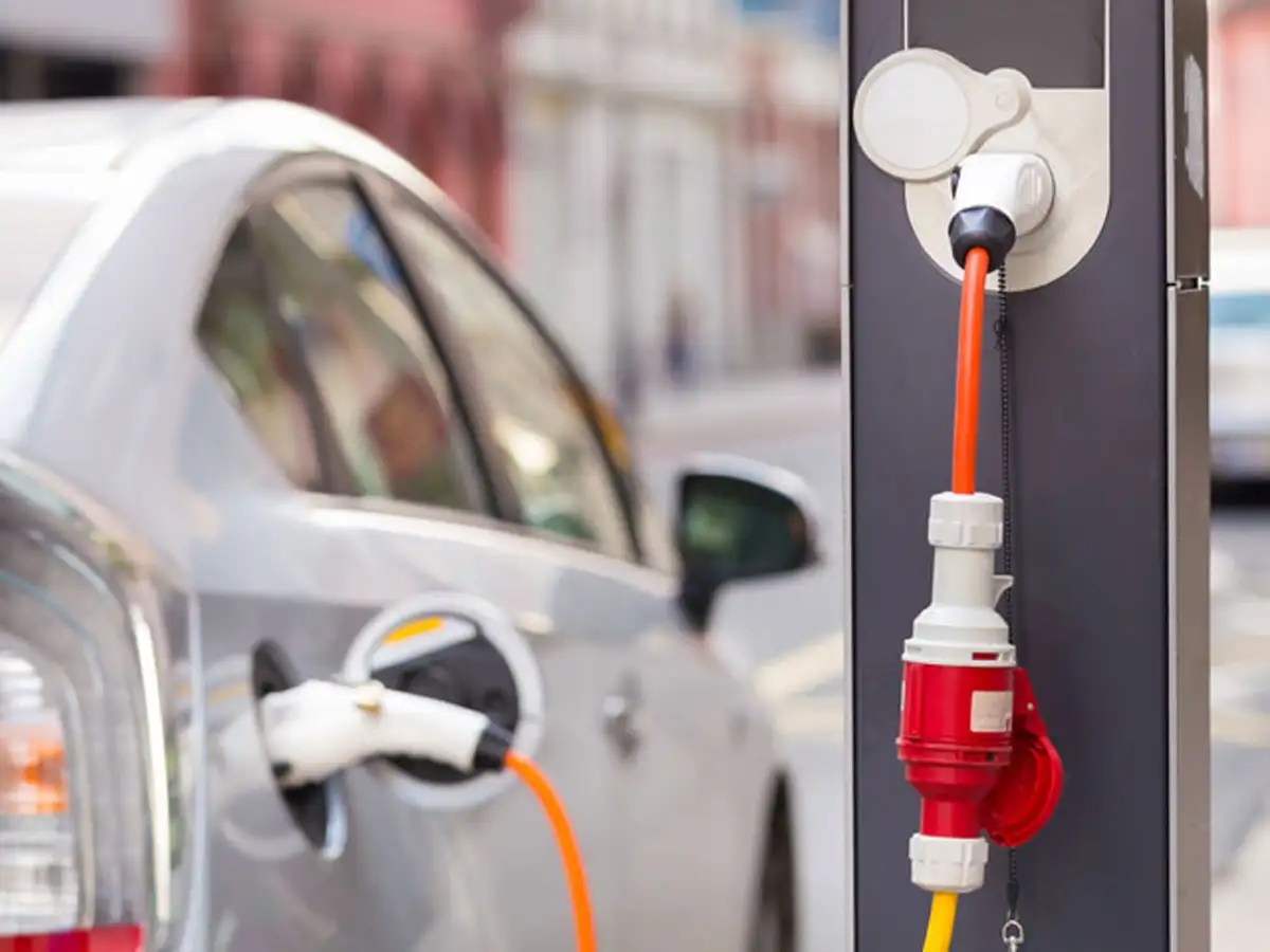 Tata Power ties up with HPCL to provide endtoend EV charging stations