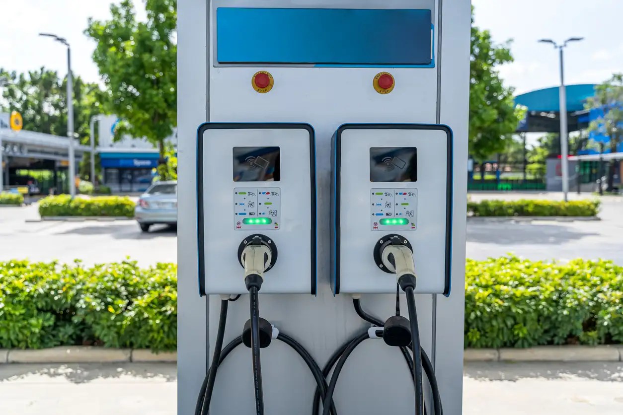 NREDCAP to set up ultra high speed charging points at IOC filling