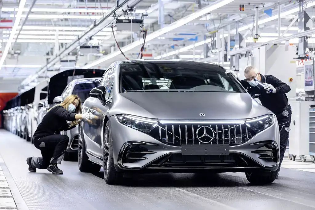 Future electric product portfolio of MercedesBenz to focus on three