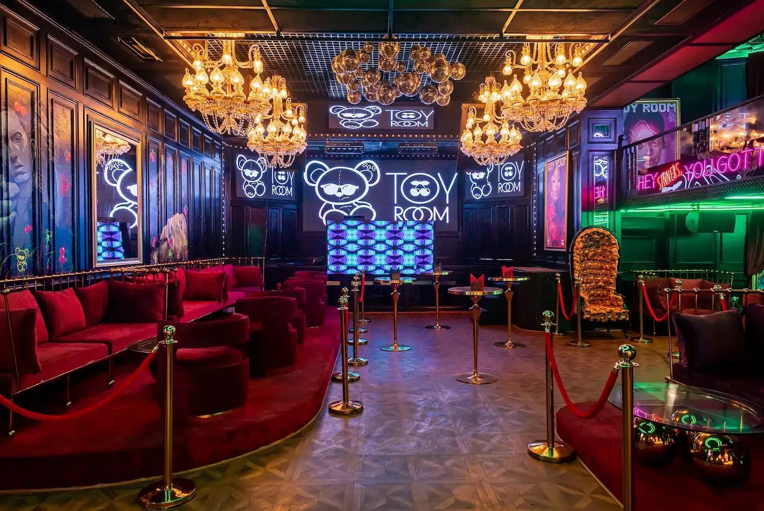 Top 5 Best Party Places In Delhi 2023 For All Party Animals Inventiva