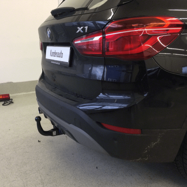 BMW X1 from 09.2015 Invisible Towbar Hitch (F48) Tow bars designed