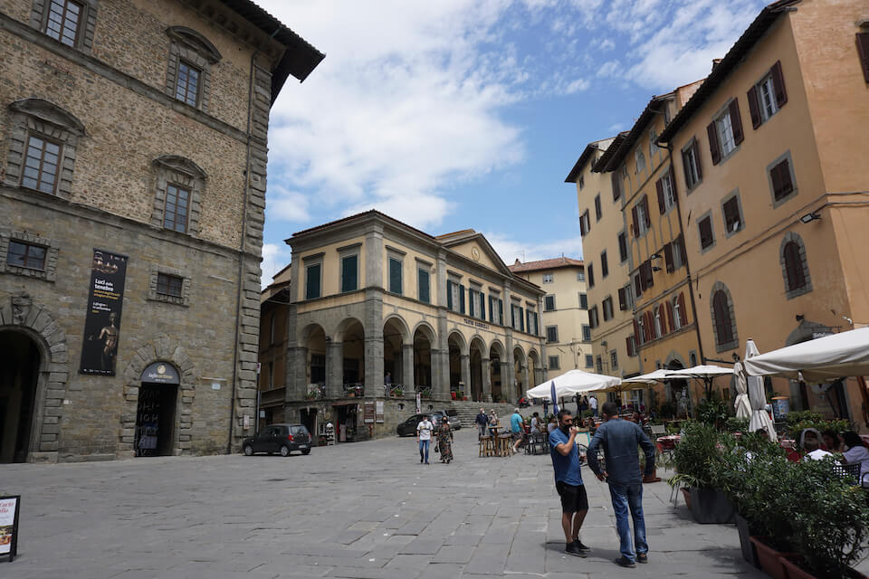 Une place de Cortona