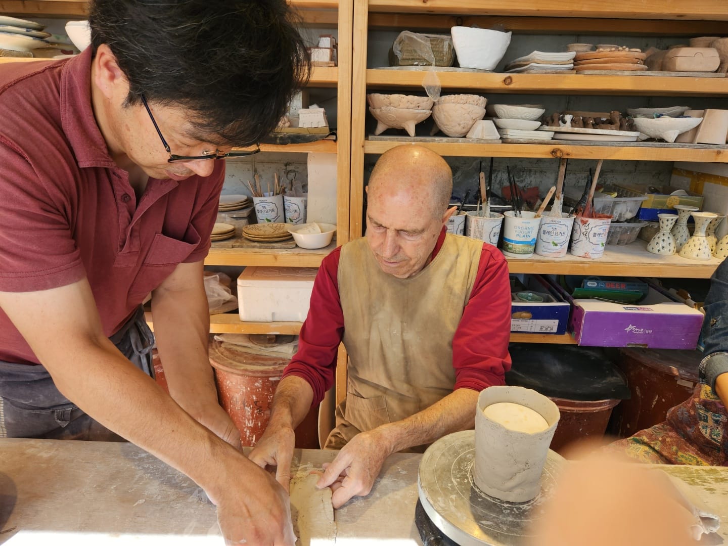 A POTTERY CLASS IN KOREA Ettore Grillo's Blog and Books