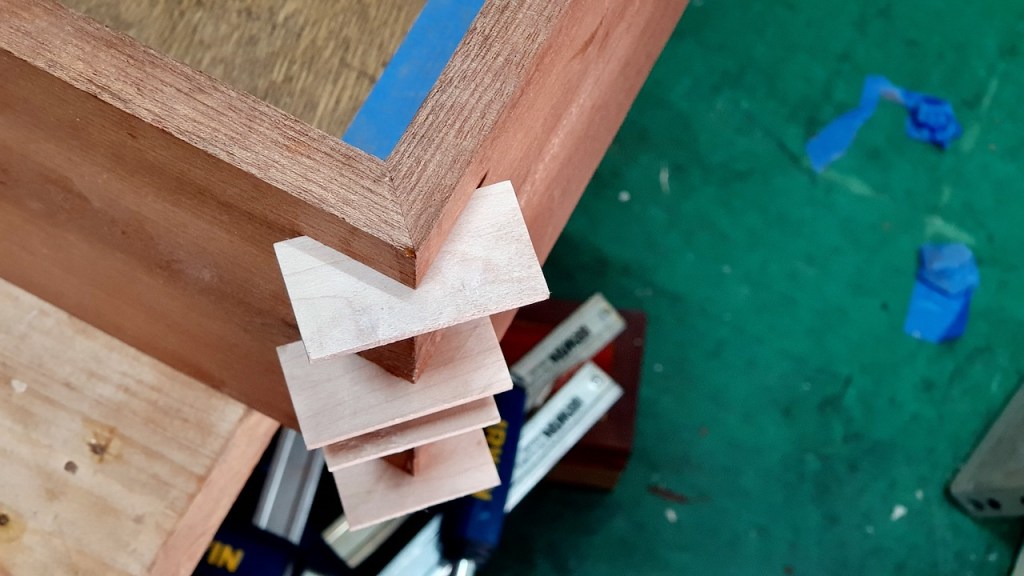 DIY Spline Jig Make Thin Wood Splines for Your Spline Joints