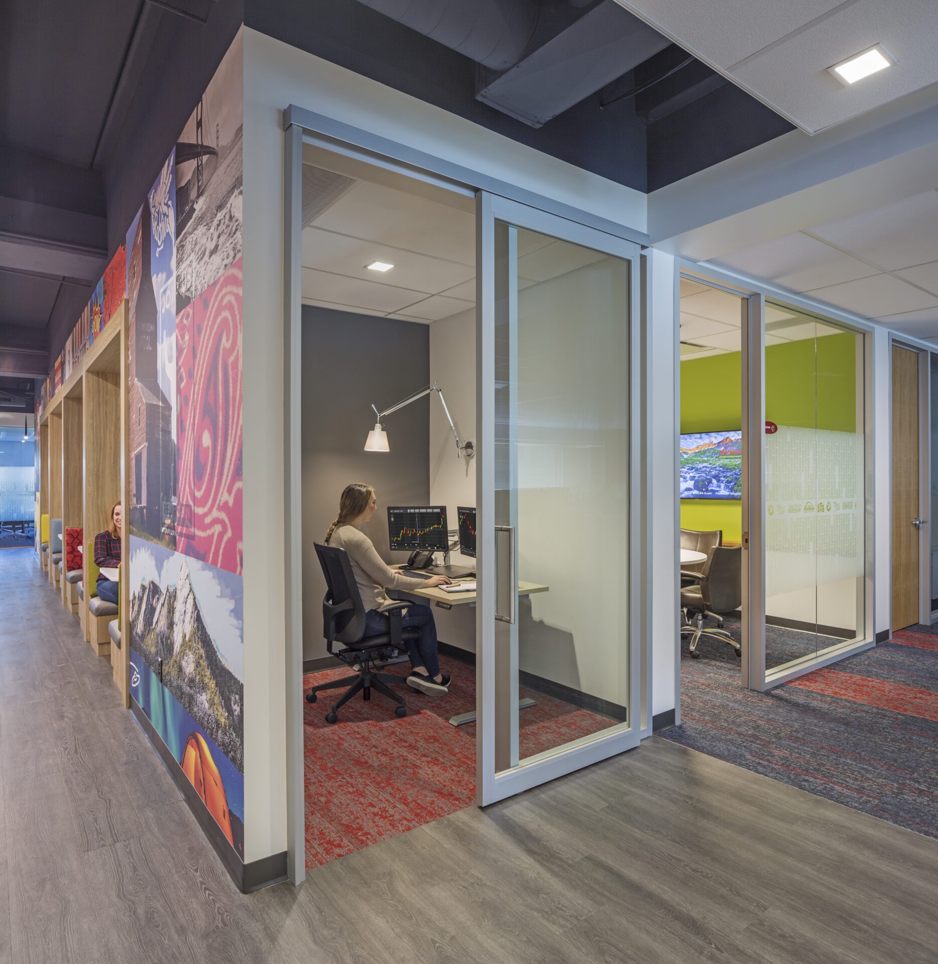 Red Robin Corporate EUA (Eppstein Uhen Architects, Inc.)