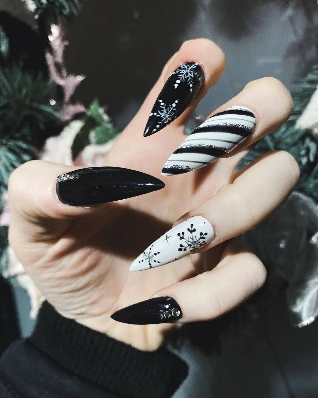 New Black Nails Design In 2024 Eucarl Wears