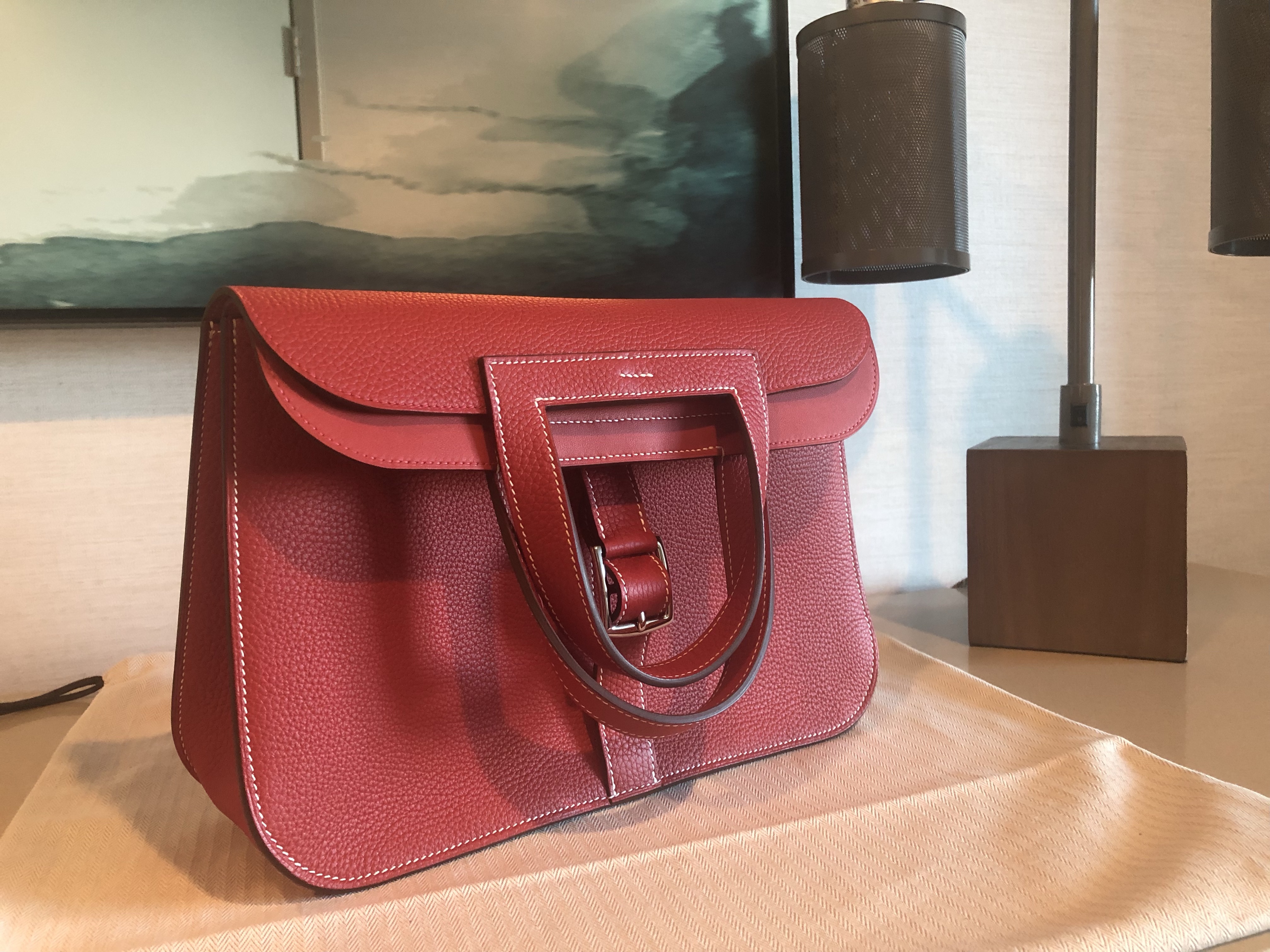 法國精品】Hermes Halzan 31 Rouge Casaque 