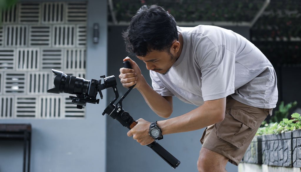 Audio & Video Equipments Supplier Eumaxindia