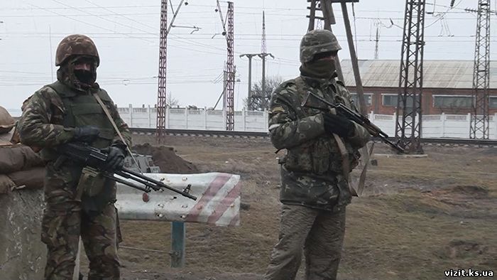 Russian commanders flee Kherson 'leaving soldiers.
