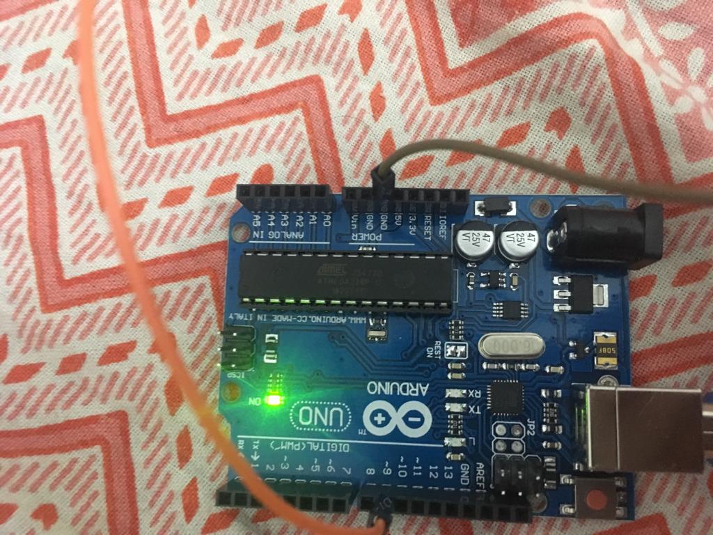 Servo not working with Arduino even after connecting to different power