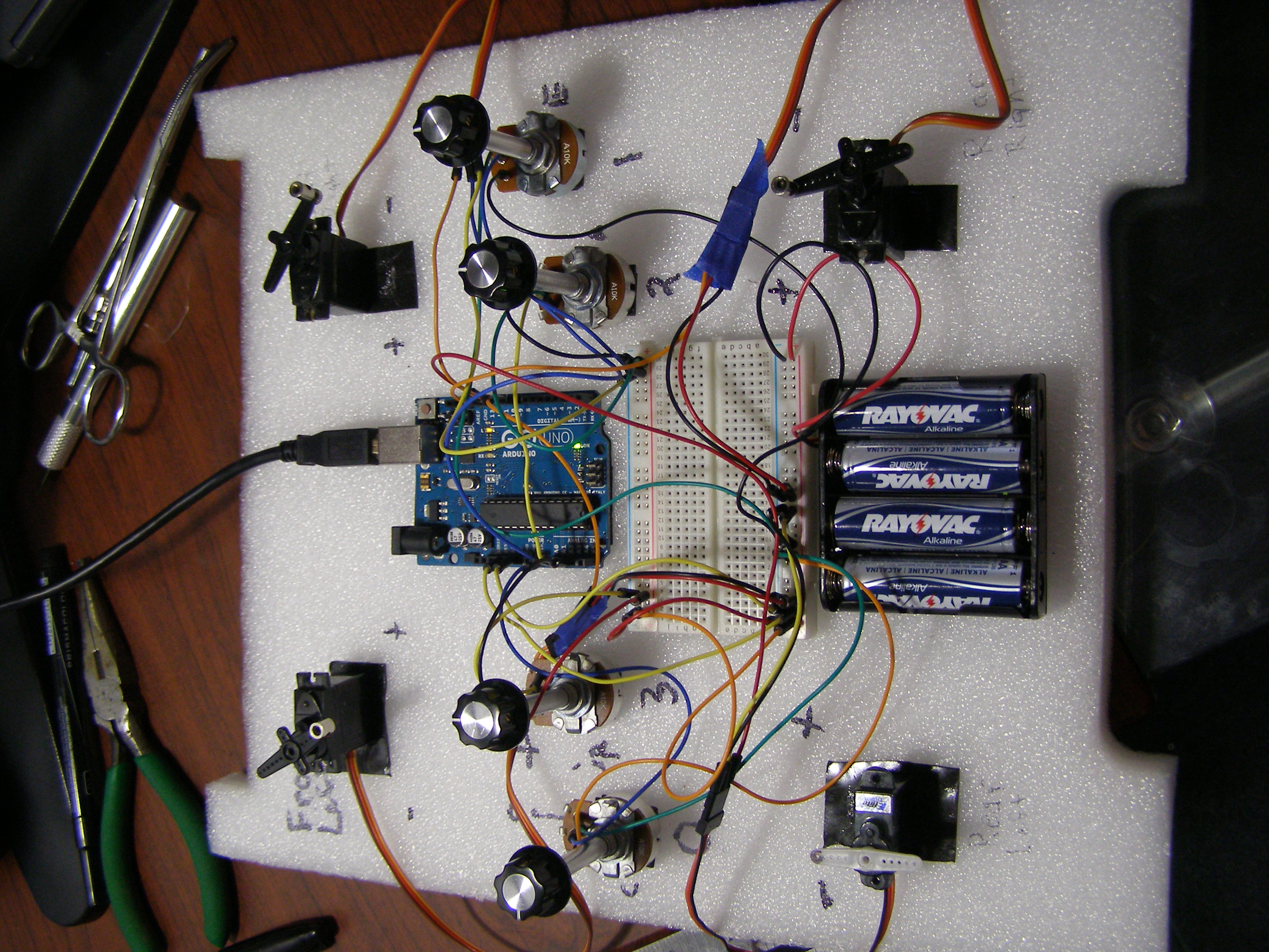 multiple servos and pots Project Guidance Arduino Forum