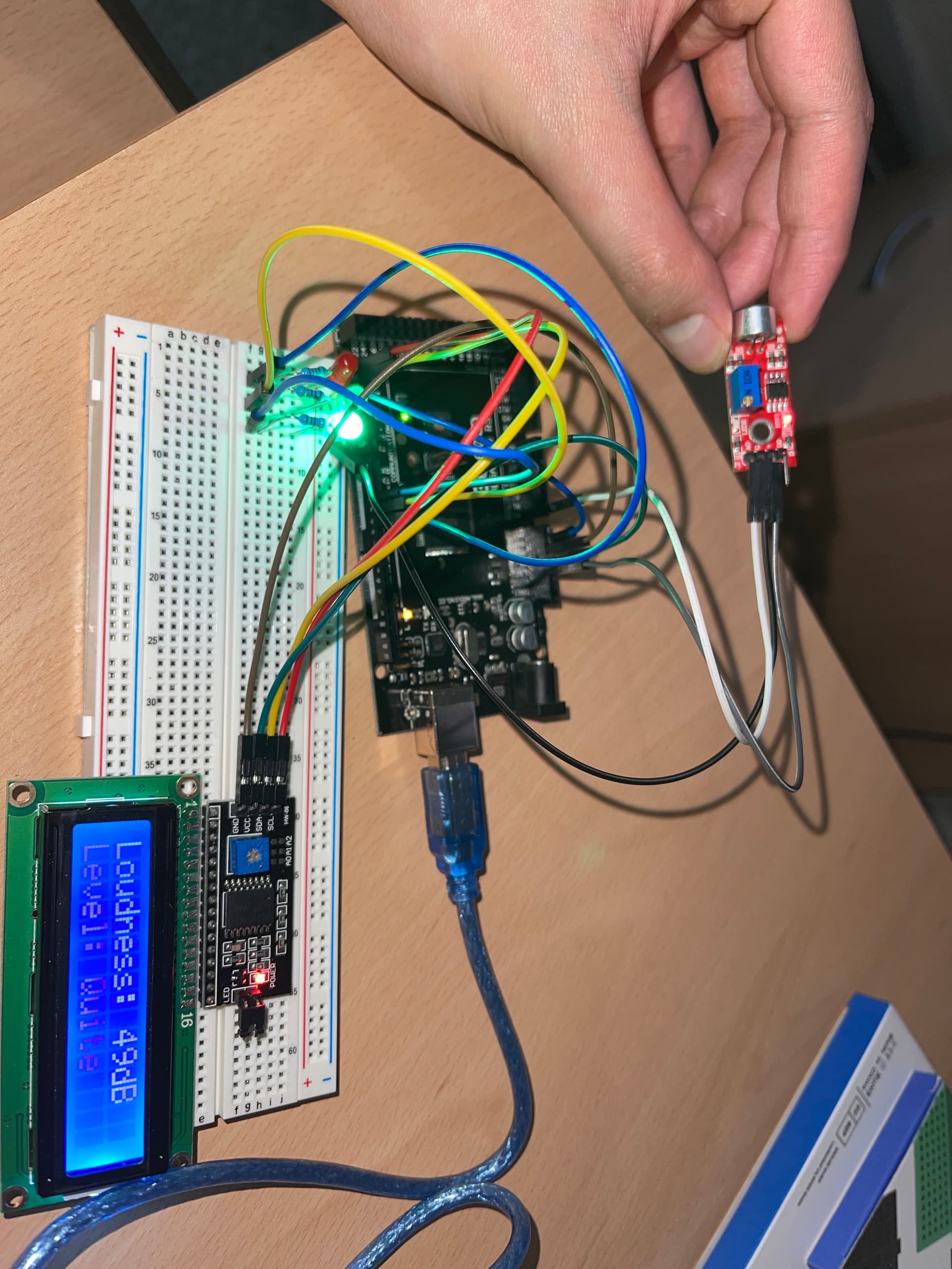 Making A double Mic Decibel Sensor With LCD Display Project Guidance