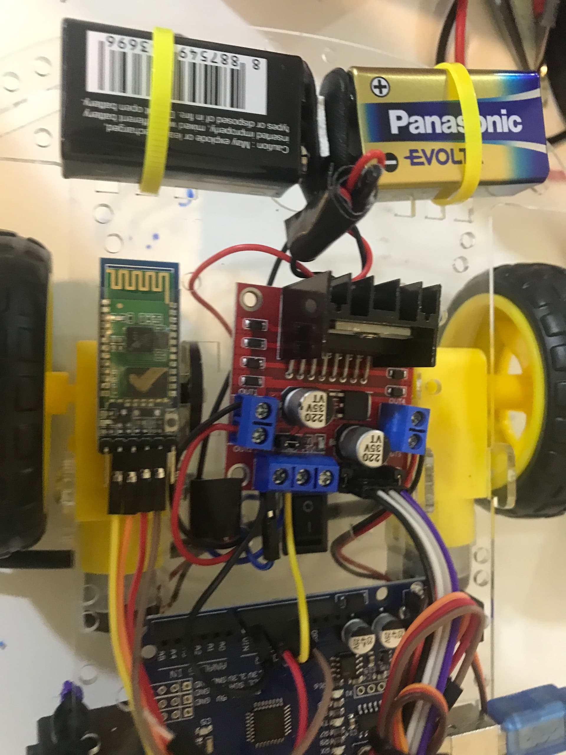 Can I use Two battery of 9V batteries for 2WD arduino car? It show not enough power Motors