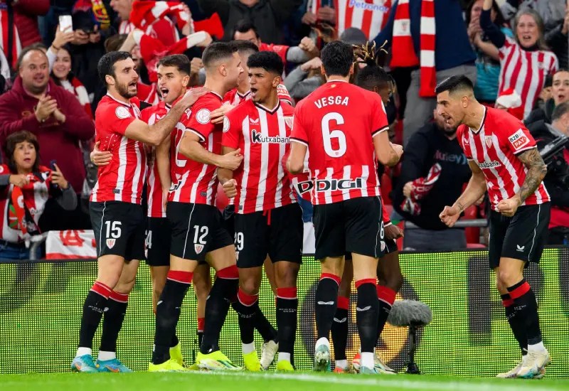 All about Athletic Bilbao (History, Stadium, Trophies)