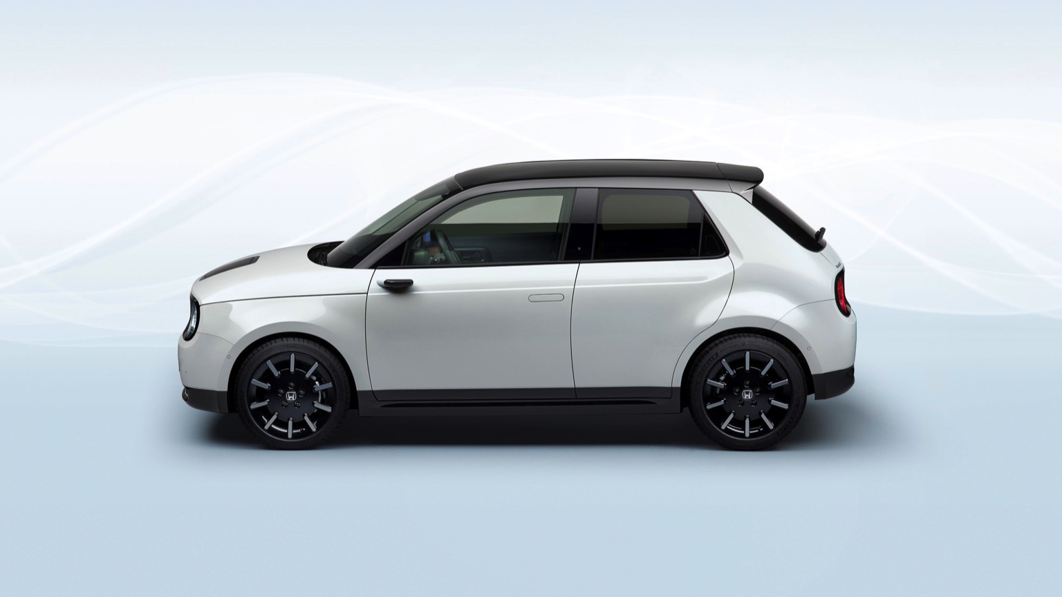 Honda e (20202022) price and specifications EV Database