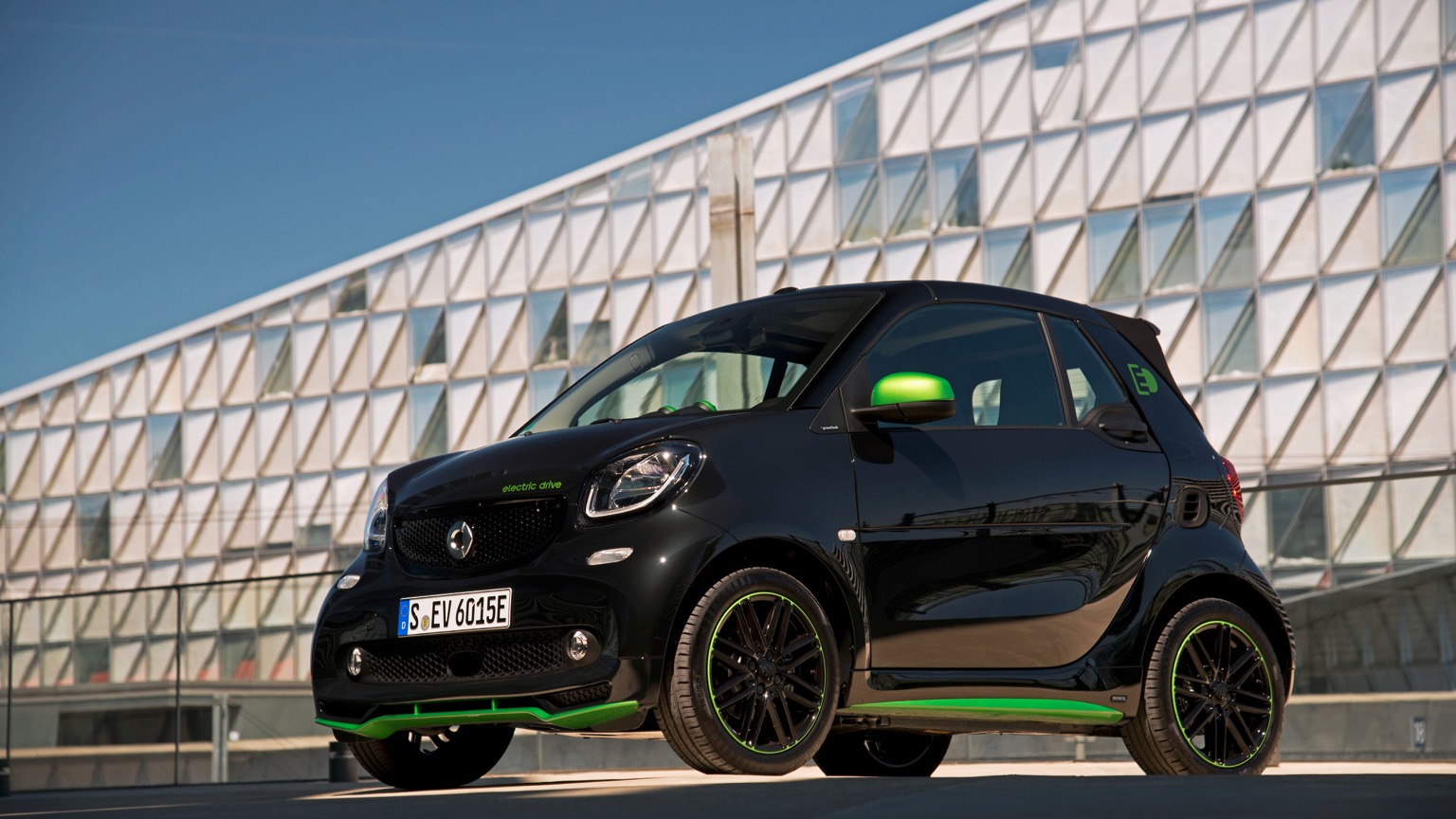 Smart EQ fortwo cabrio AA Lease