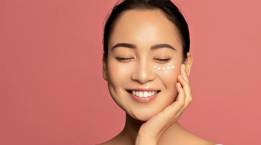 Manfaat Eye Cream yang Wajib Kamu Tahu Eva Mulia Clinic