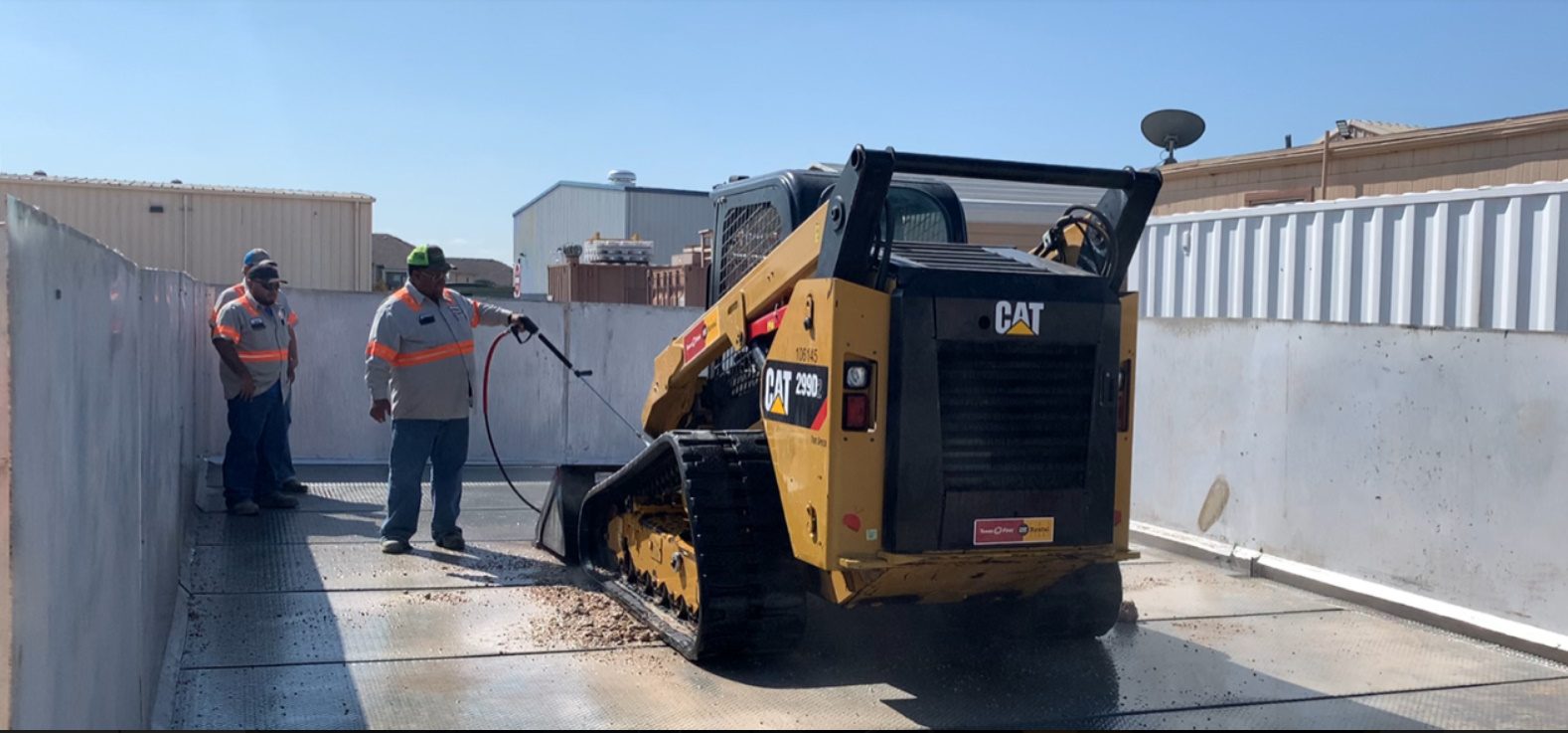 Pressure Washing Heavy Equipment with a Portable Wash Pad