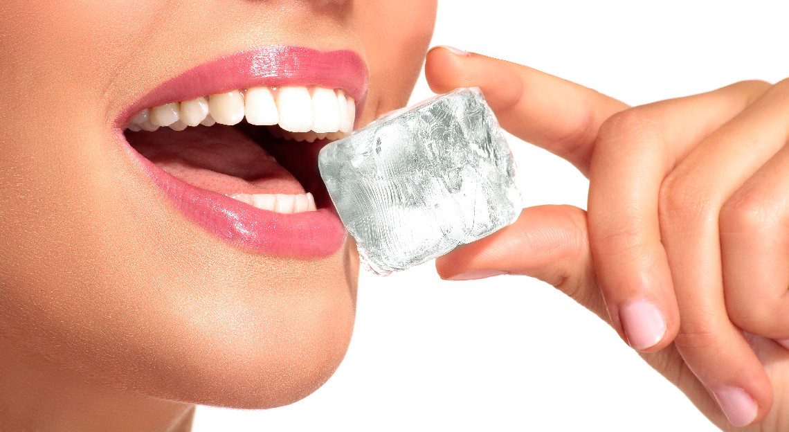 5 most common problems with the lips. How to deal with them?