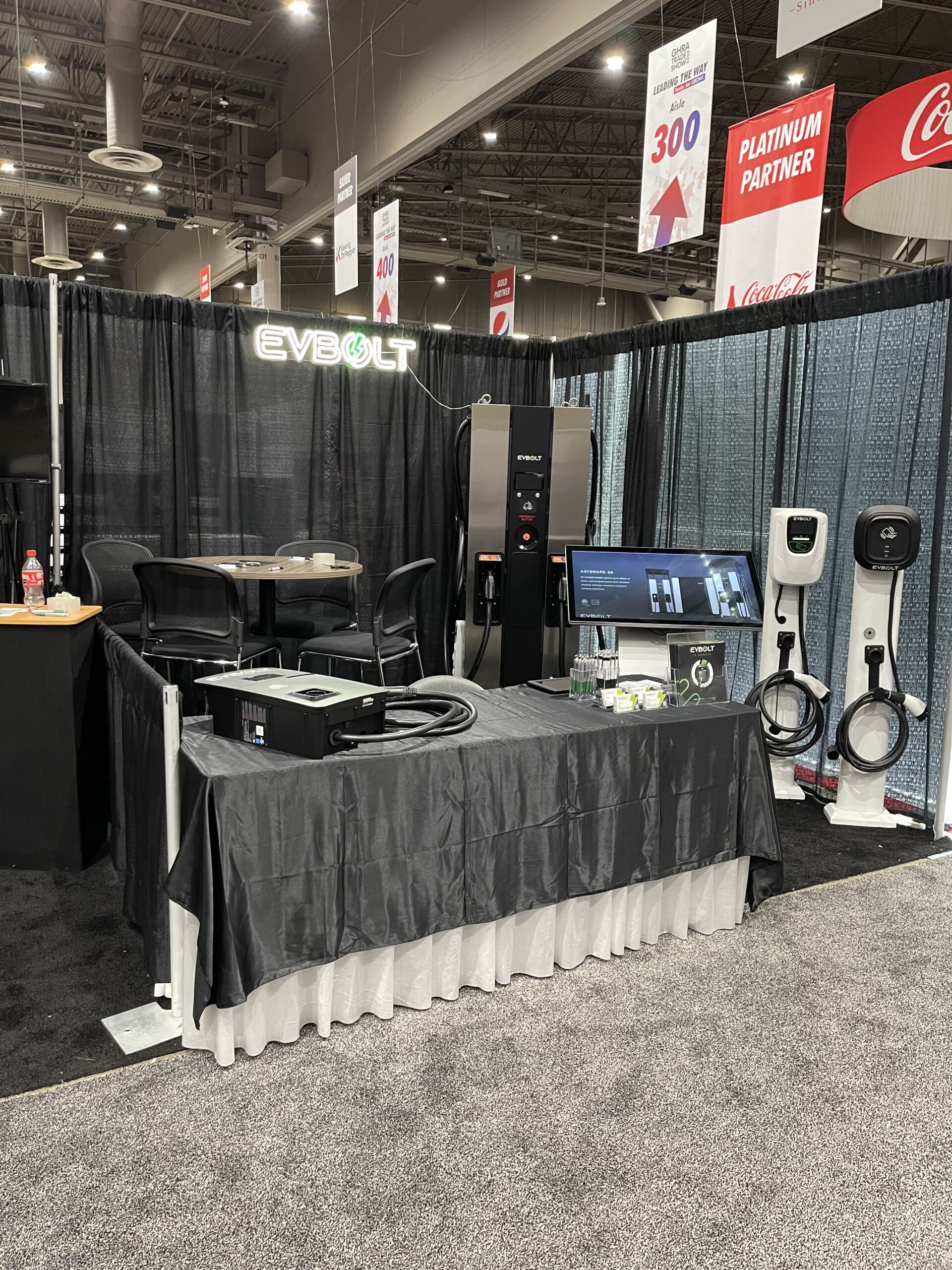 TRADE SHOW 2022 EVBOLT