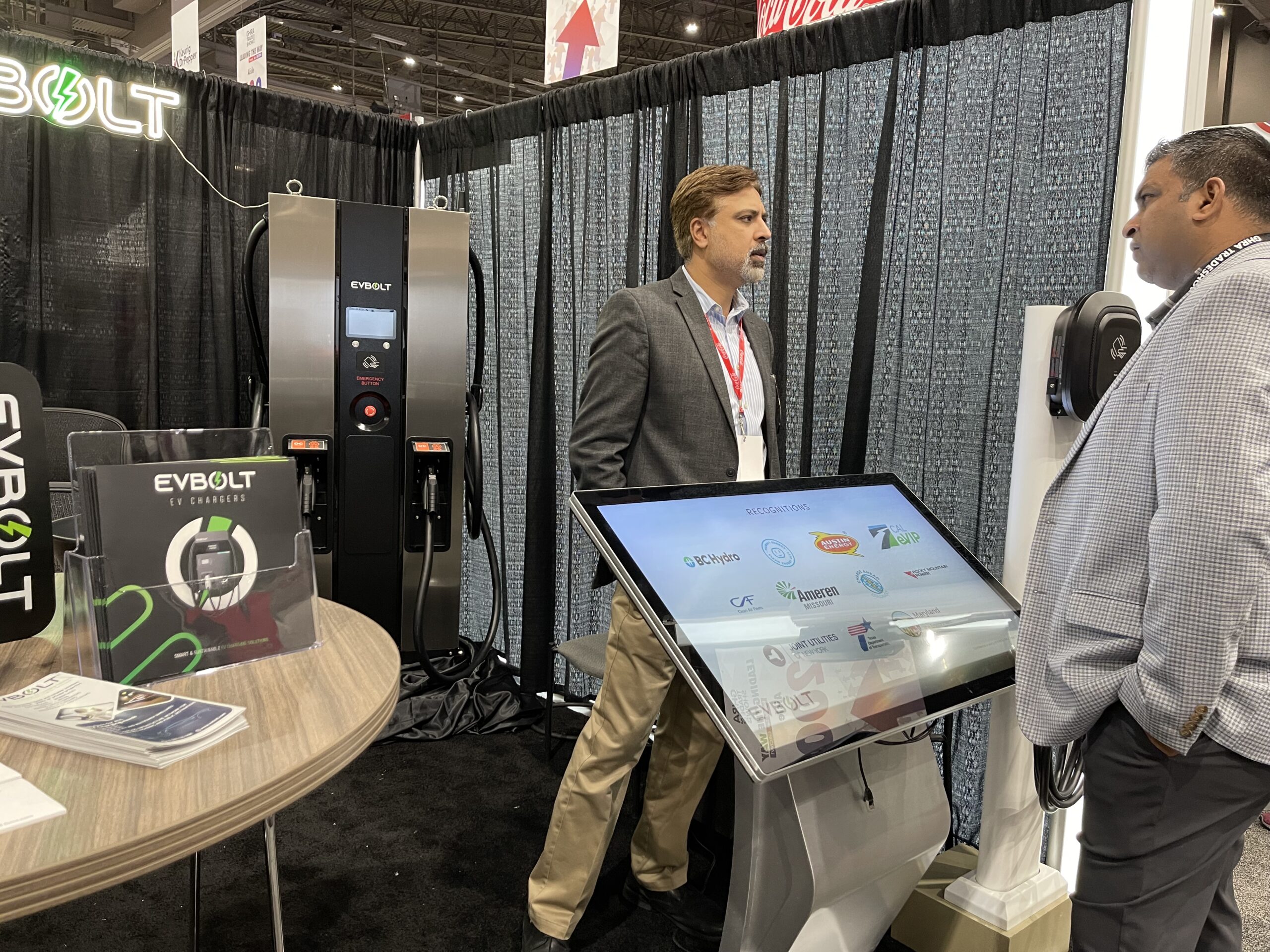 TRADE SHOW 2022 EVBOLT