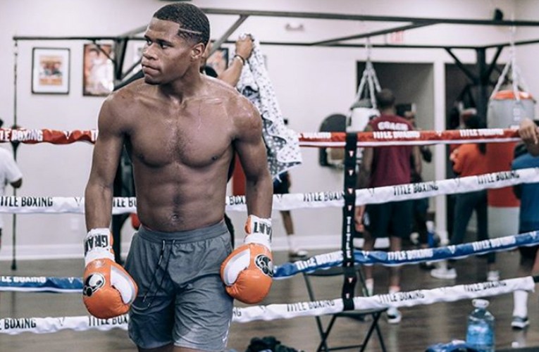 DEVIN HANEY EN CAMPAMENTO DE ENTRENO FUERTE PARA DUELO CON YURIORKIS GAMBOA