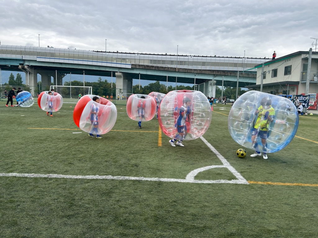 店内全品対象 JPNスポーツ秦運動具工業 バブルサッカー バブルボール 子供用 HBB300 2021CON