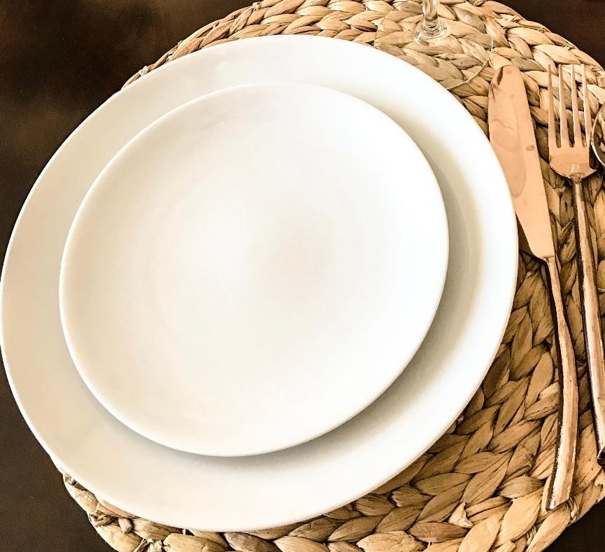White coupe dinner plate Eventlyst