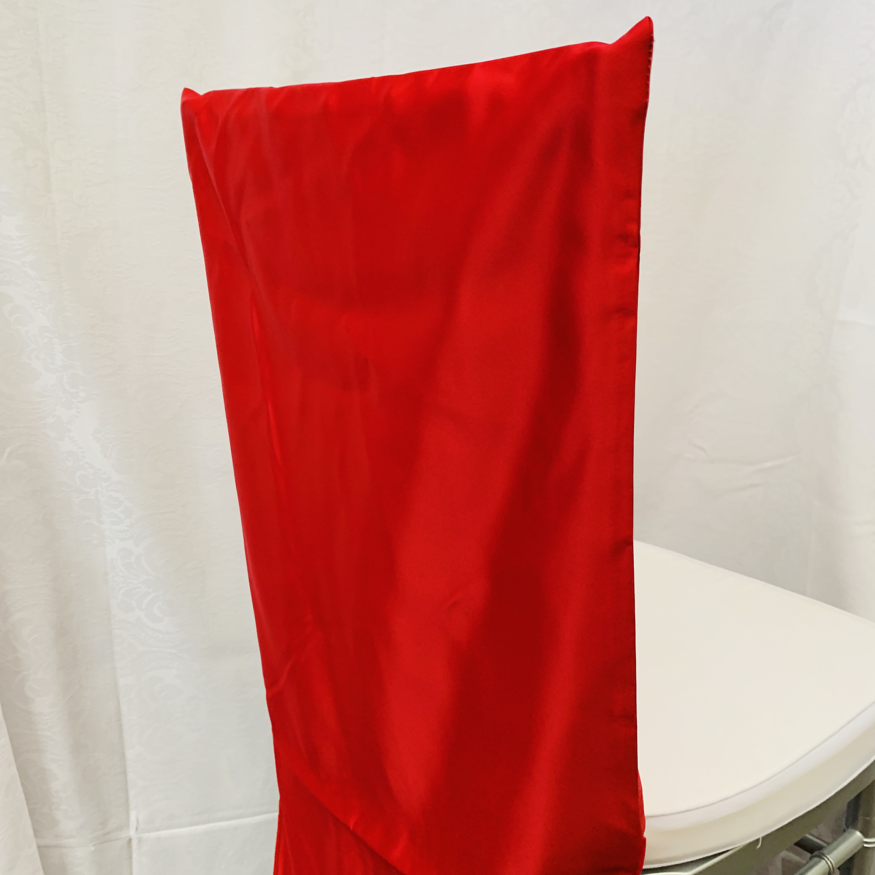 RED CHAIR SLIP COVER Eventlyst