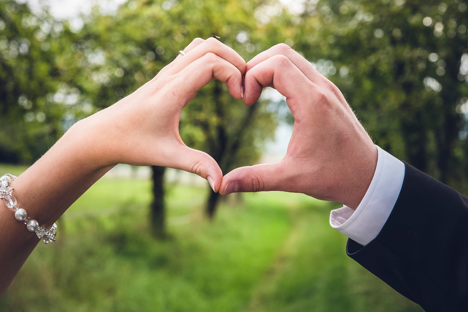 GETTING MARRIED? WANT TO KNOW HOW MUCH IT REALLY COSTS IN THE BAY AREA