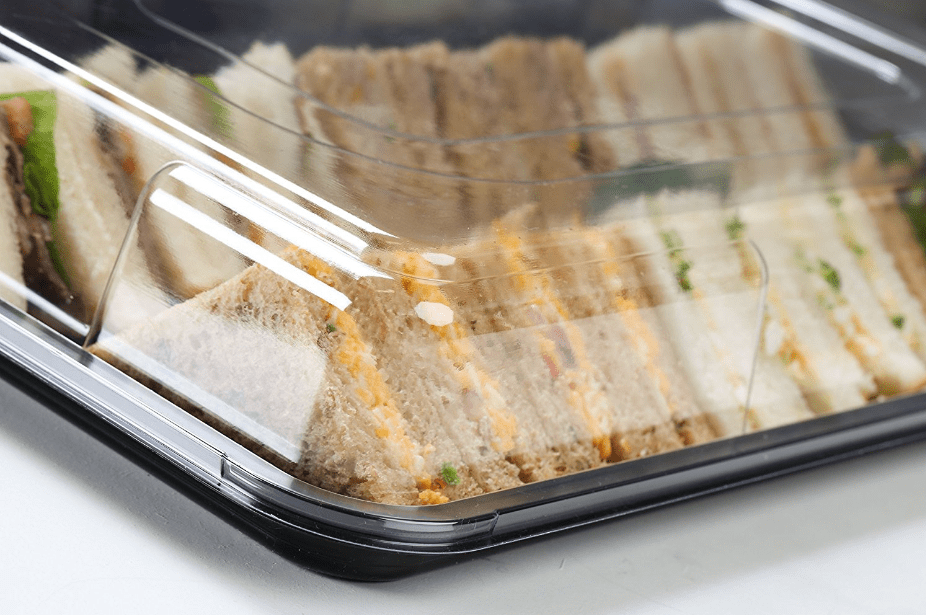 What Are The Main Advantages Of Using Disposable And Sandwich Platters