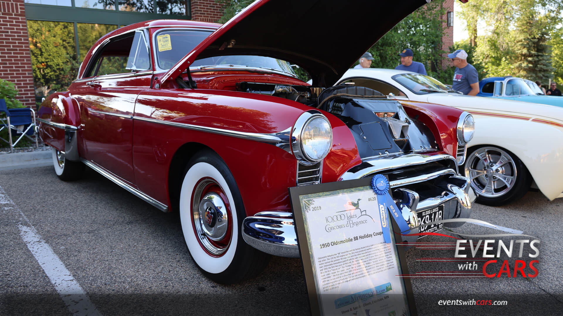 Discover Victoria Classic Car Night Events with Cars