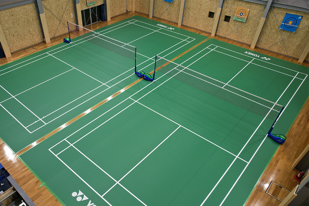 レンタルコート｜バドミントン・ソフトテニス専門店｜エバーラケット｜ガット張り レンタルコート かべ打ち君｜伊勢市