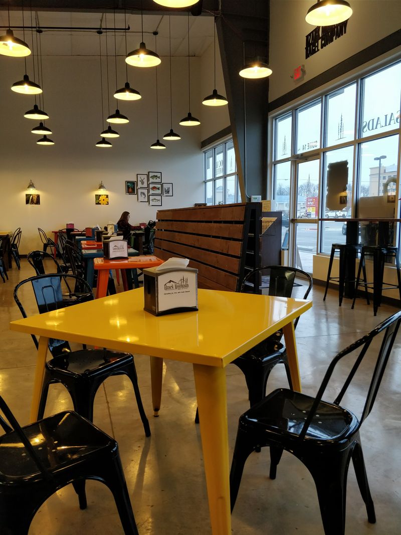 This Arkansas Brunch Café Is So Good, Locals Swear It’s Worth The Drive