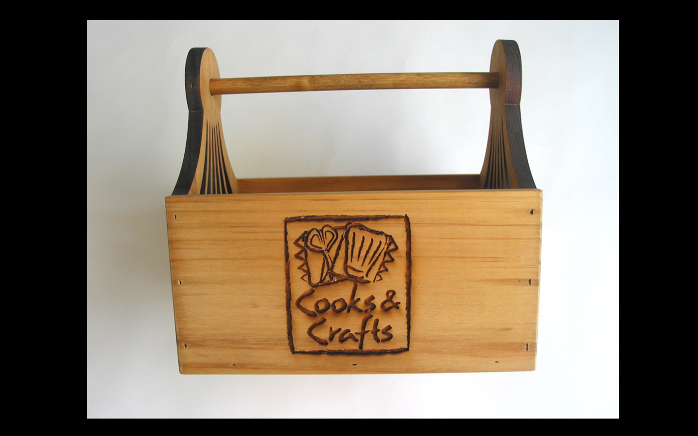 Everbrand Cooks & Crafts Brand and Retail Store Design