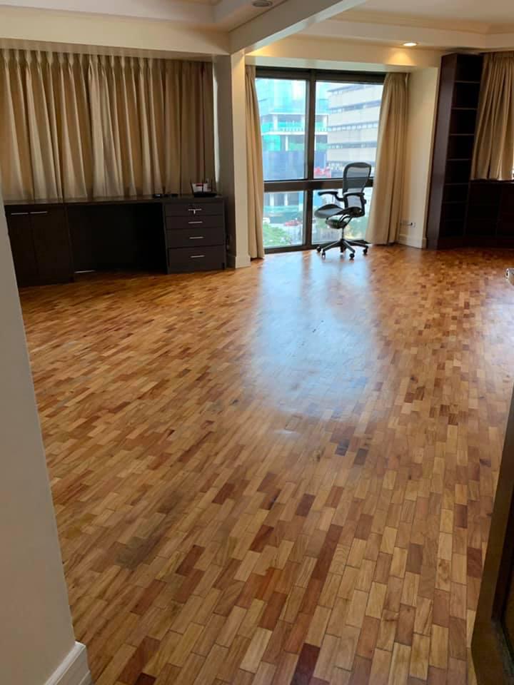 FOR SALE Fully Furnished 2BR unit in Ritz Tower Everbright Real Estate