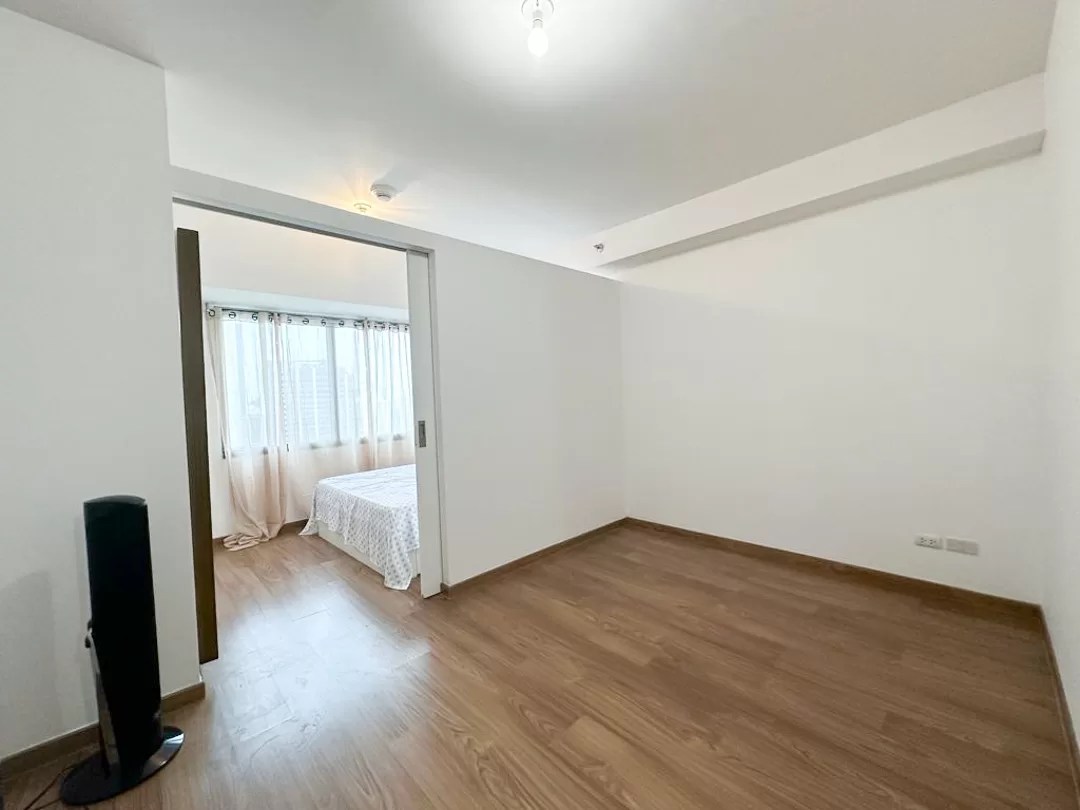 The Rise Makati Studio Condo Unit For Rent Everbright Real Estate