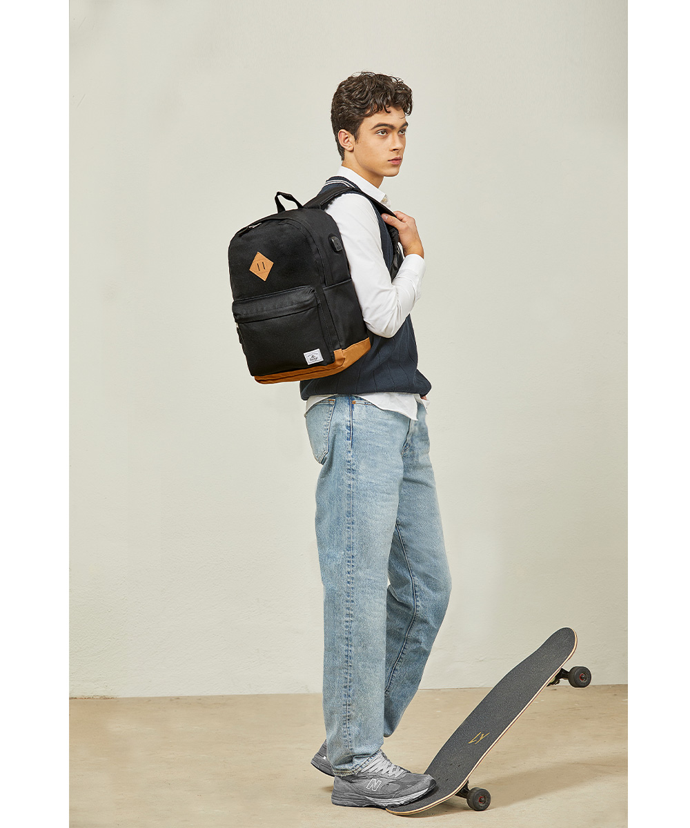 EB1000 BACKPACKS / LAPTOP