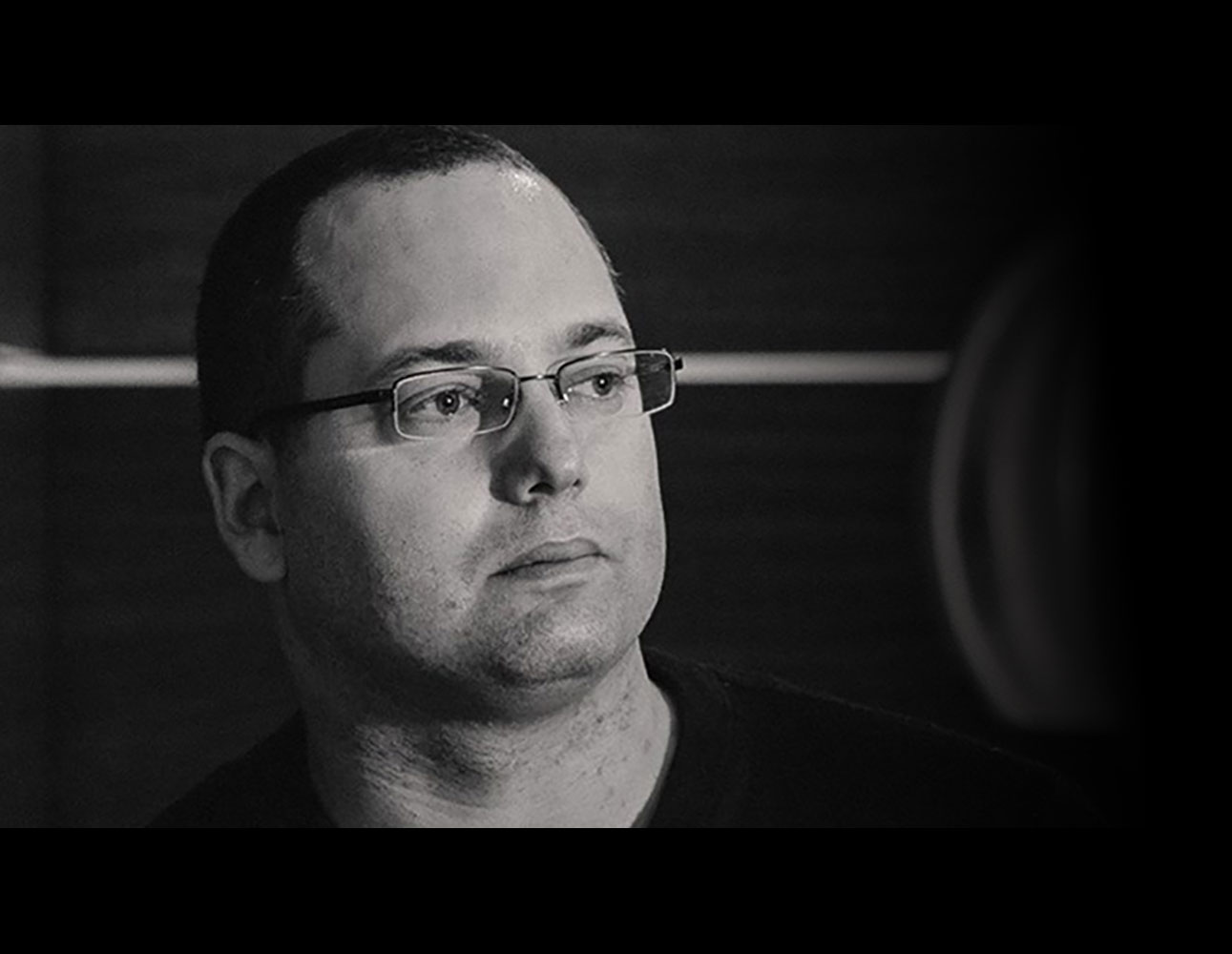 Contact Everett Everett Stern