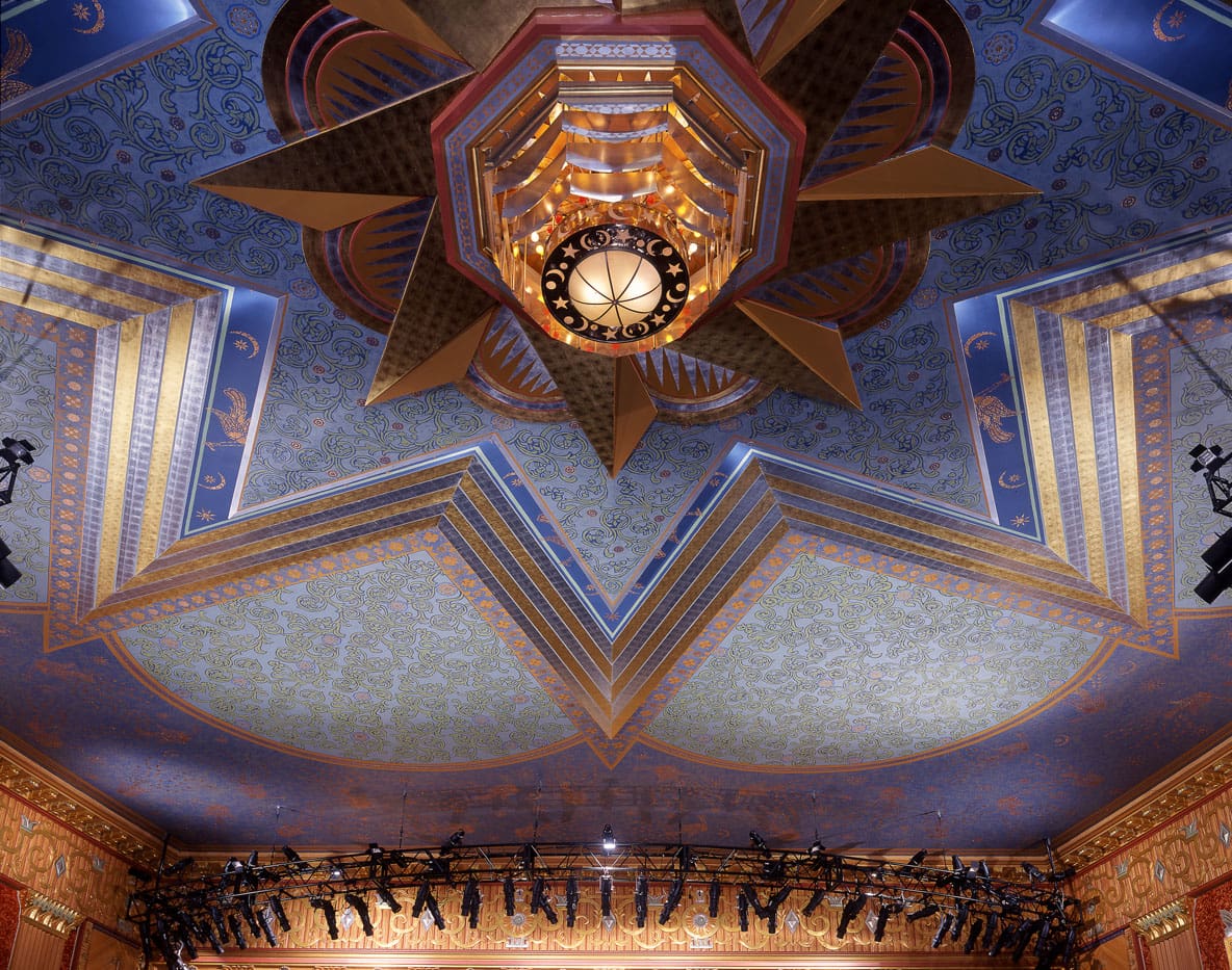 Warner Theatre, Torrington